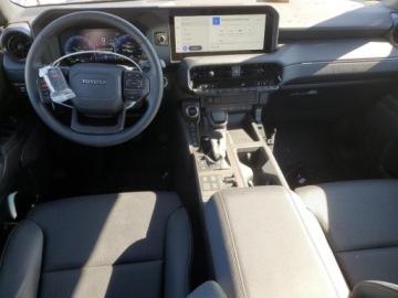 Toyota Land Cruiser VIII 2025 Toyota Land Cruiser Base, 2025r., 4x4, 2.4L 2.4 Hybryda 326KM, zdjęcie 6