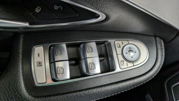 Mercedes Klasa C W205 Limuzyna 200 BlueTEC 136KM 2015 Mercedes C 200 1.6CDi 136PS OPŁACONY Bezwypadkowy, zdjęcie 34