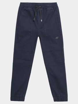 БРЮКИ ДЛЯ МАЛЬЧИКОВ 4F ДЖОГГЕРЫ ДЛЯ ДЕТЕЙ, ХЛОПОК AW23M412