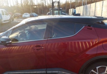 Toyota C-HR I Crossover 1.8 Hybrid 122KM 2018 Toyota C-HR Okazja 1.8 Hybryda 122KM, zdjęcie 7