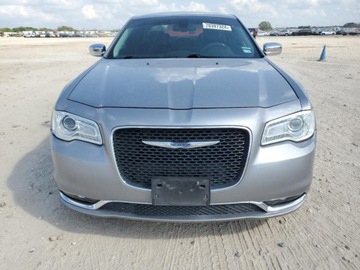 Chrysler 300C II 2017 Chrysler 300 Limited 2017 3.6l 3.6 Benzyna 292KM, zdjęcie 5