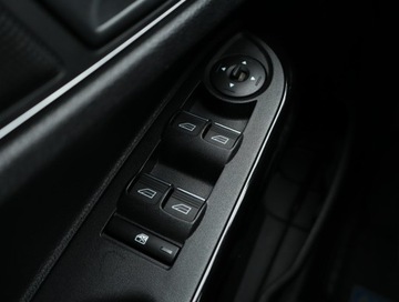 Ford B-MAX 1.0 EcoBoost 125KM 2017 Ford B-Max 1.0 EcoBoost, Klima, Klimatronic, zdjęcie 16