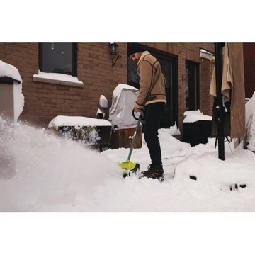 ЛЕГКИЙ ИННОВАЦИОННЫЙ СНЕГОУборщик 18 В 250 мм Ryobi