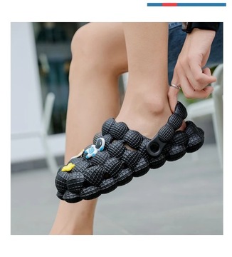 Summer Men Sandals Bubble Ball Slippers With Charm