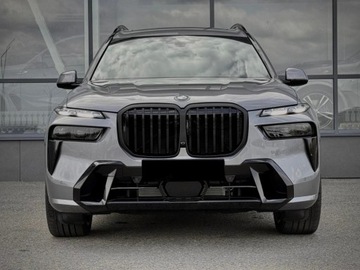 BMW X7 SUV Facelifting 3.0 40d 352KM 2025 xDrive40d Sport Suv 3.0 (352KM) 2025, zdjęcie 4