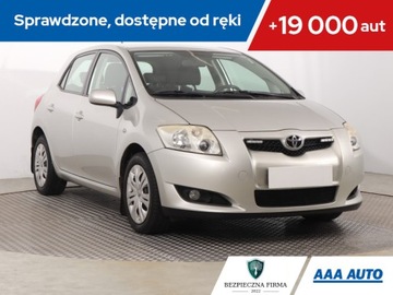 Toyota Auris I Hatchback 1.6 i 16V VVT-i 124KM 2007 Toyota Auris 1.6 Dual VVT-i, Klima, Klimatronic