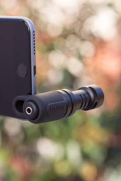 Микрофон Rode VideoMic Me-L Lighting для iPhone