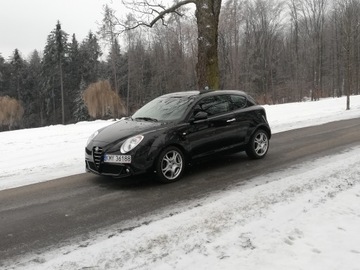 Alfa Romeo MiTo Hatchback 3d 1.4 16v 78KM 2008 ALFA ROMEO MITO 1.4, zdjęcie 3