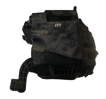 POUZDRO FILTRU VOLVO V50 08R 1,8B 7M51-9600-AF