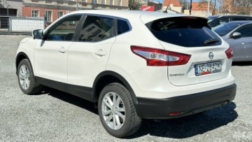 Nissan Qashqai II Crossover 1.6 DIG-T 163KM 2015 Nissan Qashqai Benzyna Moc 163KM Zarejestrowany, zdjęcie 10