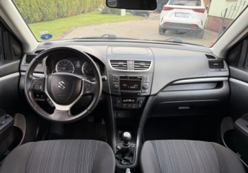 Suzuki Swift V Hatchback 5d 1.2 VVT 94KM 2013 Suzuki Swift lift 1,2 94KM Key-less Climatronic Tempomat LED Bezwypadkowy, zdjęcie 19