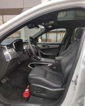 Jaguar F-Pace SUV Facelifting 2.0 P 249KM 2023 Jaguar F-Pace F-Pace MY24 2.0 I4 250 PS AWD Auto R-Dynamic SE -elektryczny, zdjęcie 1