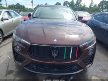 Maserati Levante 2019 Maserati Levante Gransport 2019 3.0 Benzyna 345KM, zdjęcie 7