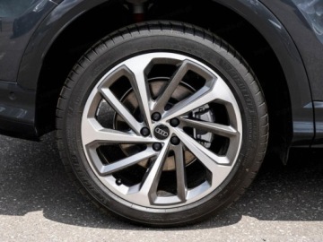 Audi 2025 AUDI Q5 TFSI quattro S line Sportback Suv 2.0 (204KM) 2025, zdjęcie 11