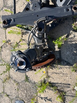 TLUMIČ HYUNDAI H350 2013-2021 TĚHLICE LEVÝ