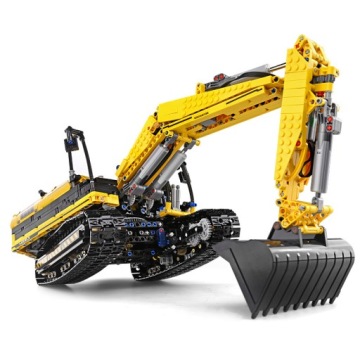 Моторизованный экскаватор MOLD KING TECHNIC Экскаватор-автомобиль