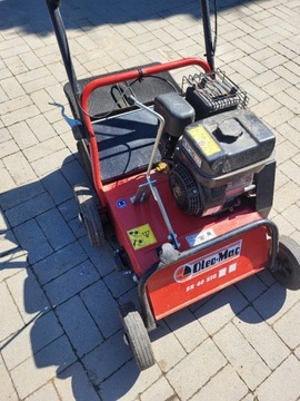 Скарификатор OLEO-MAC SR 40 с корзиной