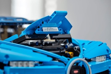 LEGO Technic 42083 Бугатти Хирон