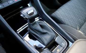 Skoda Karoq Crossover Facelifting 1.5 TSI ACT 150KM 2023 Skoda Karoq 1.5 TSI ACT Sportline DSG SalonPl Automat Gwarancja od RiA, zdjęcie 30