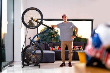 ВЕРТИКАЛЬНАЯ ПОДСТАВКА ДЛЯ ВЕЛОСИПЕДОВ E-BIKE BRUTUS UP ВЕШАЛКА ДЛЯ ВЕЛОСИПЕДА