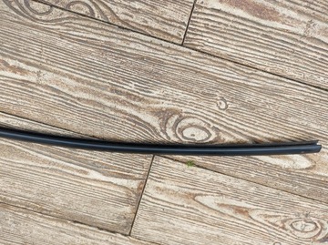 VOLVO V40 15R - НАКЛАДКА ПЕРЕДНЕГО ОКНА