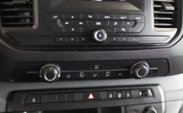 Toyota 2022 Toyota Proace Verso Proace Verso 9 osobowy 2.0 D-4D Long 2,8t 2.0 Diesel, zdjęcie 27