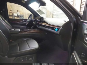 Cadillac Escalade III 2021 Cadillac Escalade Luxury 2021 6.2l 6.2 Benzyna 420KM, zdjęcie 9
