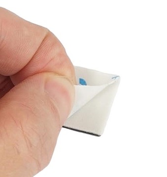 100x UCHWYTY SAMOPRZYLEPNE BIAŁE DO KABLI 25X25 + TRYTYTKI BIAŁE 3,6X250