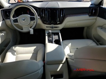 Volvo XC60 II 2022 Volvo XC 60 2022 r., 2,0L MOMENTUM 2.0 Benzyna 247KM, zdjęcie 8