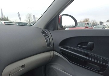 Kia Ceed I Hatchback 1.6 122KM 2007 Kia Ceed Kia Ceed 1.6 Benzyna 122KM, zdjęcie 10