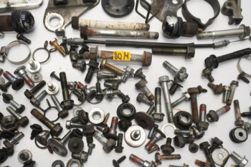 HONDA XL 125 V VARADERO 01-06 ВИНТЫ ВИНТЫ ВИНТЫ ВИНТЫ ВИНТЫ