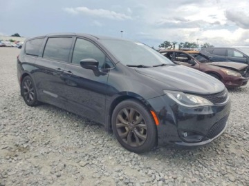 Chrysler Pacifica II 2019 Chrysler Pacifica 2019 TOURING PLUS 3.6 Benzyna 287KM, zdjęcie 4