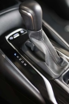 Toyota Corolla XII Sedan 1.8 Hybrid 122KM 2022 Toyota Corolla 1.8 Hybrid Comfort 1.8 Hybryda 122KM, zdjęcie 17