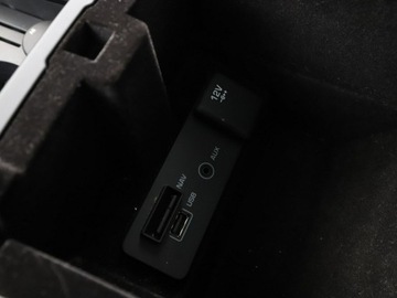 Land Rover Discovery Sport SUV 2.0 TD4 180KM 2017 Land Rover Discovery Sport 4x4 automat skóra navi, zdjęcie 27