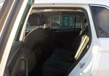 Volkswagen Tiguan II SUV 2.0 TDI 150KM 2017 Volkswagen Tiguan R-Line 2.0 Diesel 150KM, zdjęcie 24