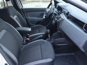Dacia Duster II SUV  1.3 TCe 130KM 2019 Dacia Duster 1.3 TCe, Salon Polska, Serwis ASO, zdjęcie 8
