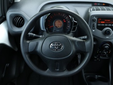 Toyota Aygo II Hatchback 3d Facelifting 1.0 VVT-i 72KM 2018 Toyota Aygo 1.0 VVT-i, Salon Polska, Klima, zdjęcie 15