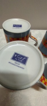 Фарфоровые кружки, флиртующие с тюльпанами