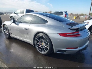 Porsche 911 991 Carrera 2/2S Coupe Facelifting 3.0 420KM 2017 Porsche 911 Carrera S 2017 3.0l 3.0 Benzyna 420KM, zdjęcie 3