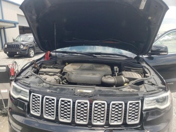 Jeep Grand Cherokee IV 2020 Jeep Grand Cherokee Summit 2020 3.6l 3.6 Benzyna 295KM, zdjęcie 6