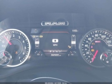 Honda HR-V III 2025 RAM 1500 2023 Ram 1500 Laramie 4x4 Crew Cab 57 Box 5.7 Benzyna 395KM, zdjęcie 12