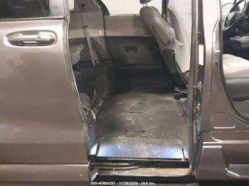 Toyota Sienna III 2023 Toyota Sienna 2023r., 4x4, 2.5L 2.5 Hybryda 189KM, zdjęcie 9