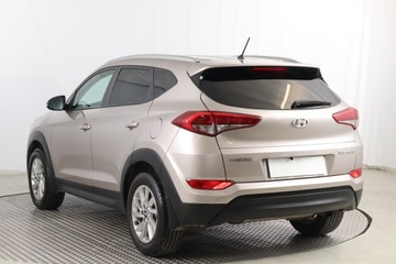 Hyundai Tucson III SUV 1.6 GDI 132KM 2016 Hyundai Tucson 1.6 GDI, Salon Polska, zdjęcie 3
