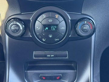 Ford Fiesta VII Hatchback 3d ST 1.6 EcoBoost 182KM 2015 Ford Fiesta ST 1.6 EcoBoost 2015 182KM Salon PL,, zdjęcie 23