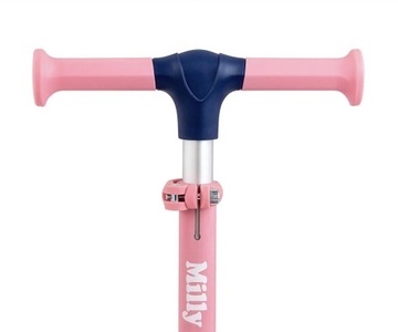 Самокат трехколесный детский со светодиодными колесами Scooter Milly Mally Fuzzy Pink