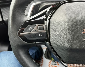 Peugeot 2008 II SUV 1.2 PureTech 130KM 2021 Peugeot 2008 Automat/Manetki /ALLURE/ Salon Pl/, zdjęcie 12