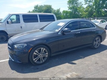 Mercedes Klasa E W213 2021 Mercedes-Benz Klasa E 2021 Mercedes-Benz E-Class E 350 4MATIC Sedan 2.0, zdjęcie 13