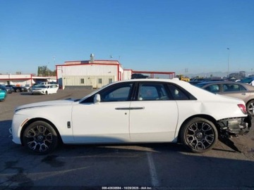 Rolls-Royce 2022 Rolls-Royce Ghost 2022 6.7l 6.7 Benzyna 563KM, zdjęcie 2