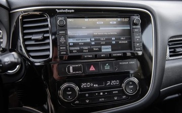 Mitsubishi Outlander III SUV 2.2 DOHC DI-D 150KM 2013 Mitsubishi Outlander 2.2DiD 150KM Full Skora Navi Camera Xenon Szyber Full, zdjęcie 21