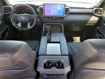 Toyota Sequoia II 2024 Toyota Sequoia 2024, 3.4L, 4x4, SR5, od ubezpieczalni 3.4 Hybryda 437KM, zdjęcie 7